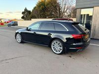Usado Audi A4 S-Line 272 HP (200 kW) 2016 Preto Carrinha