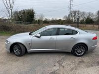 Usado Jaguar XF SE 2012 Prateado Sedan