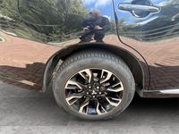 Used Mitsubishi Outlander P-HEV 200 HP (147 kW) 2017 Black Estate