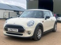 Used Mini ONE Hatch 102 HP (75 kW) 2015 White Hatchback