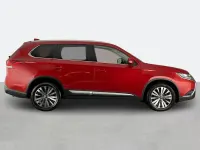 Used Mitsubishi Outlander 150 HP (110 kW) 2019 Red SUV