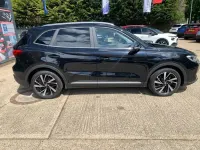Usado MG ZS Trophy 196 HP (144 kW) 2025 Preto SUV