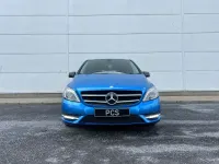 Used Mercedes B180 2013 Blue Hatchback