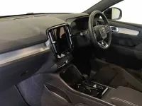 New Volvo XC40 Plus 163 HP (119 kW) 2027 SUV