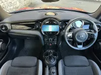 Usado Mini Cooper S Hatch 176 CV (129 kW) 2021 Rojo Utilitario
