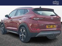 Used Hyundai Tucson Premium SE 134 HP (98 kW) 2017 Red SUV