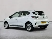 Used Renault Clio Evolution 90 HP (66 kW) 2024 White Hatchback