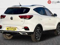 Used MG ZS Exclusive 111 HP (81 kW) 2024 White Hatchback
