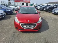 Used Peugeot 208 Access 82 HP (60 kW) 2015 Red Hatchback