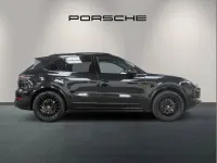 Used Porsche Cayenne 456 HP (335 kW) 2021 Black SUV