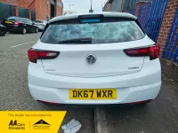 Used Vauxhall Astra SRi 2017 White Hatchback