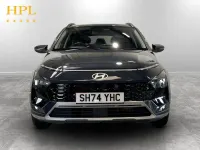 Usado Hyundai Bayon Premium 100 HP (73 kW) 2024 Cinzento SUV