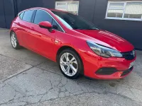 Used Vauxhall Astra SRi 145 HP (106 kW) 2020 Red Hatchback