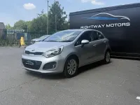 Used Kia Rio 84 HP (61 kW) 2013 Silver Hatchback