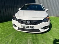 Used Vauxhall Astra SRi 145 HP (106 kW) 2020 White Estate