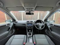 Used VW Golf VI SE 122 HP (89 kW) 2010 White Hatchback