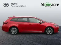 Used Toyota Corolla Design 184 HP (135 kW) 2020 Red Estate