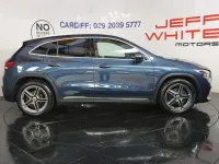 Usado Mercedes GLA200 AMG line 163 HP (119 kW) 2022 Azul SUV