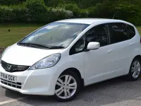 Używany Honda Jazz ES 99 KM (72 kW) 2014 Biały Hatchback
