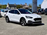Second-hand Ford Focus Active 125 CP (91 kW) 2021 Alb Hatchback