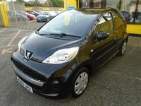 Used Peugeot 107 68 HP (50 kW) 2010 Black Hatchback