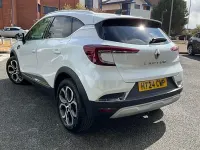Used Renault Captur Techno 91 HP (66 kW) 2024 White SUV