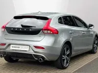 Used Volvo V40 R-Design 121 HP (88 kW) 2018 Hatchback