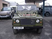 Used Land Rover Defender 90 HP (66 kW) 1997 Green SUV