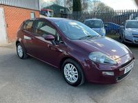 Used Fiat Punto Easy 77 HP (56 kW) 2013 Red Hatchback