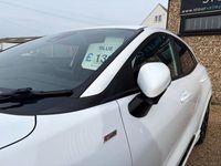 Begagnad Ford Puma ST-Line X 2023 Vit SUV