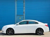 Used Vauxhall Insignia SRi 160 HP (117 kW) 2013 White Hatchback