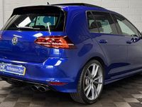 Used VW Golf VII R 360 HP (264 kW) 2016 Blue Hatchback