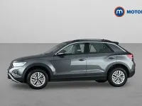 Used VW T-Roc Life 110 HP (80 kW) 2024 SUV