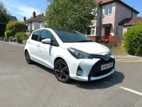 Used Toyota Yaris Sport 99 HP (72 kW) 2014 White Hatchback