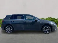 Second-hand VW Golf VIII Edition 150 CP (110 kW) 2023 Gri Hatchback