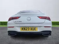 Begagnad Mercedes CLA200 Executive 2023 Vit Sportkupé