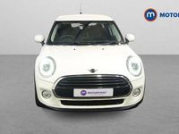 Used Mini Cooper Classic 136 HP (100 kW) 2019 White Hatchback
