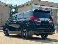 Used Toyota Alphard 180 HP (132 kW) 2015 Black MPV