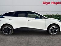 Used MG MG4 EV SE 2025 White Hatchback