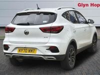 Usado MG ZS Exclusive 106 HP (77 kW) 2024 SUV