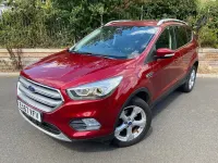 Used Ford Kuga Titanium 120 HP (88 kW) 2017 Red SUV