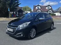 Used Peugeot 208 Allure 110 HP (80 kW) 2017 Black Hatchback