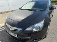 Używany Vauxhall Astra GTC SRi 2015 Czarny Hatchback