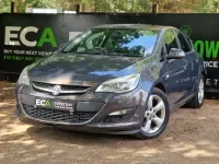 Used Vauxhall Astra 130 HP (95 kW) 2013 Grey Hatchback