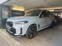 Używany BMW X5 M Sport 530 KM (389 kW) 2023 Szary SUV