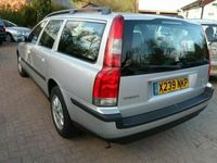 used Volvo V70 2.4