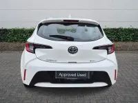 New Toyota Corolla 140 HP (102 kW) 2026 White Hatchback