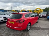 Second-hand Vauxhall Astra SRi 2013 Roșu Break