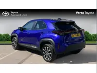 Used Toyota Yaris Cross Design 113 HP (83 kW) 2025 Blue SUV