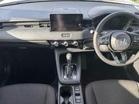 Used Honda HR-V Elegance 152 HP (111 kW) 2021 White SUV